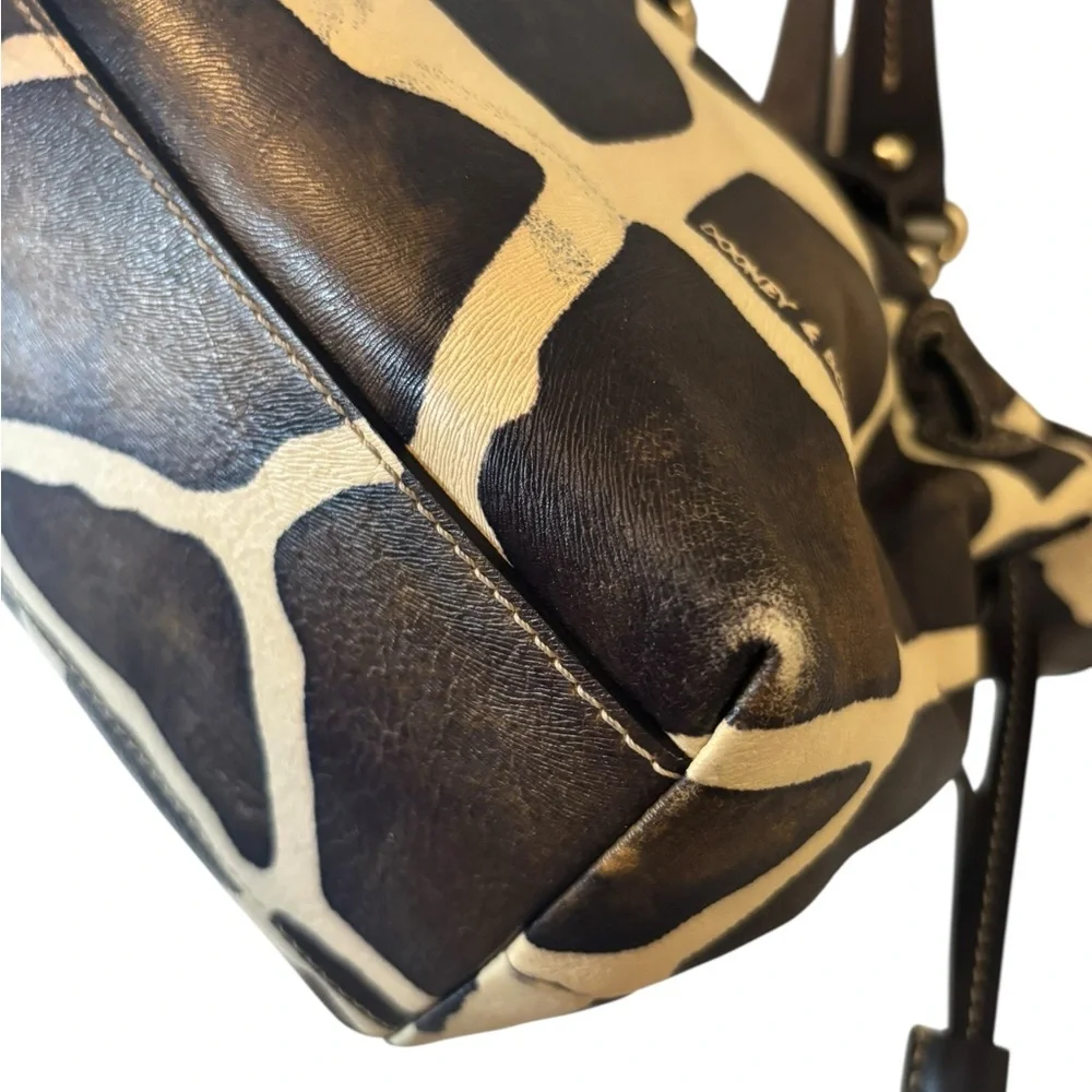 Dooney & Bourke Rare Giraffe Print Tote - Picture 4 of 10